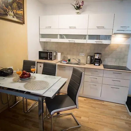 Promyk Pod Lipkami Apartzakop *